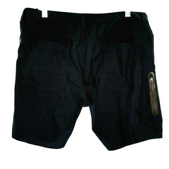 Roark Navy Mens Shorts Active Travel 36 Performance Fabric Outdoor - Picture 2 of 9